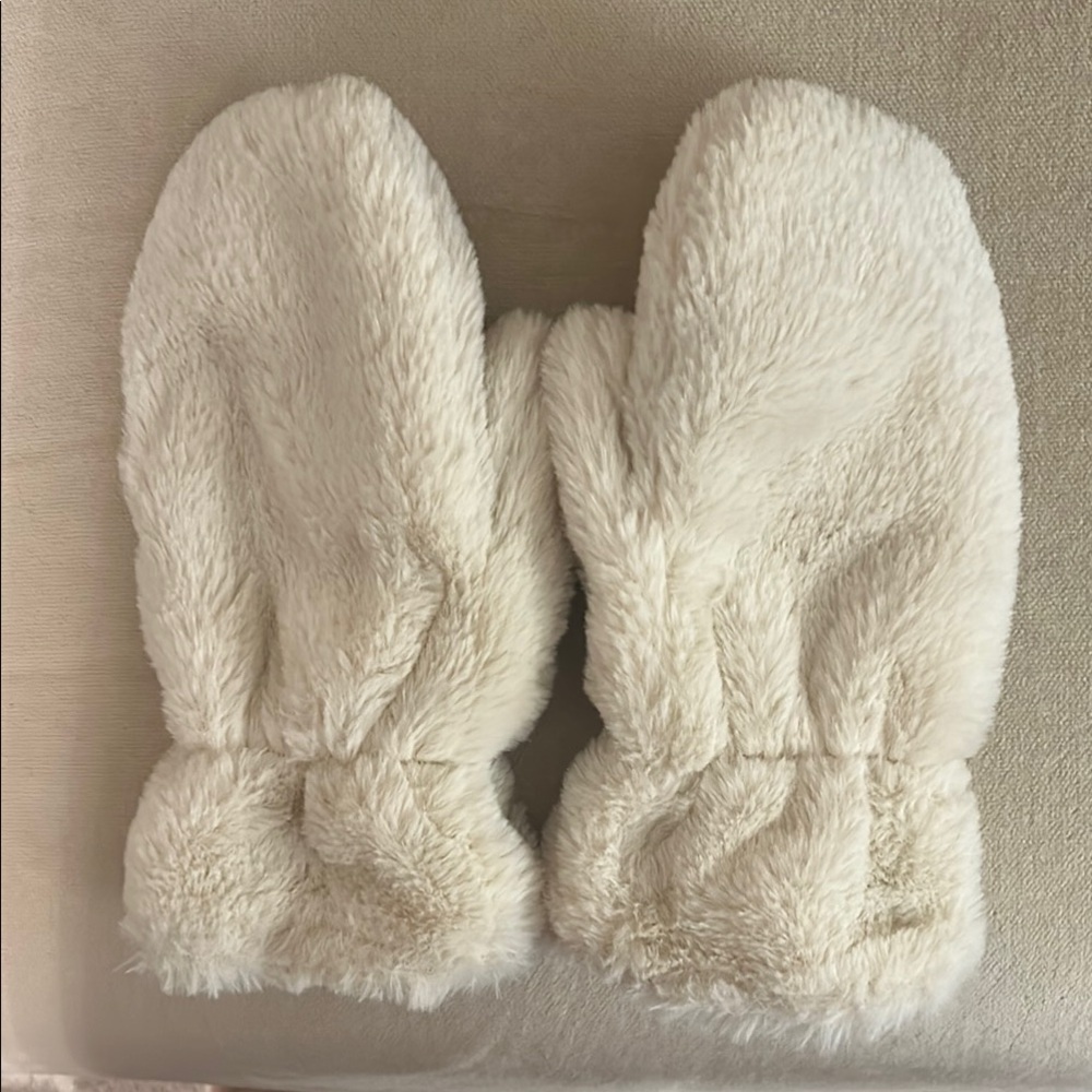 H&M Faux Fur Cream Mittens for Kids